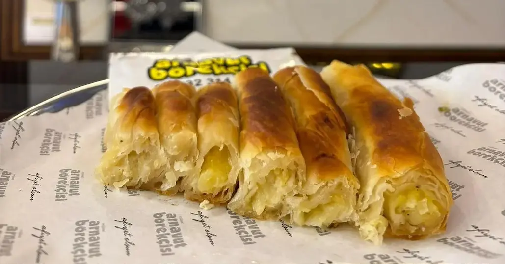 Patatesli Kol Böreği